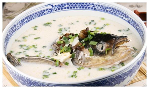 海边生活的人，不吃鱼皮跟鱼头？老渔夫说出3个“禁忌”部位