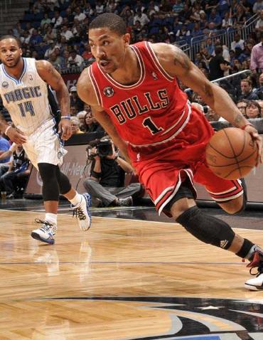 两位师出同门的NBA状元控卫，师兄却比师弟混得差