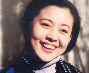​“央视一姐”倪萍儿子近照曝光，身患顽疾，美国治疗十年终见效！