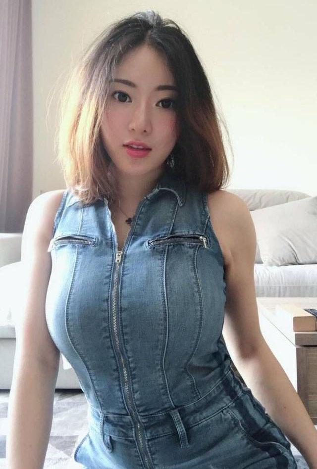 海外生活的蒋聘婷，31岁美的不可方物，网友：出淤泥而不染