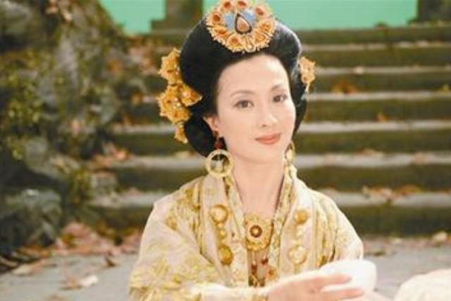 长得不如妈妈美的明星，刘诗诗上榜，刘亦菲的家族是亮点