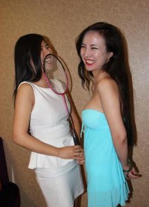 ​干露露过年销声匿迹，妹妹干毛毛却狂晒美照，或一句话触怒吴京！