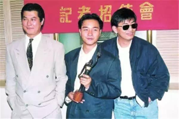唯一一个能叫郑少秋脱掉假发的大哥，气场比周润发还强