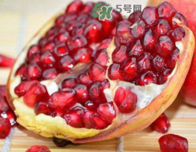 ​无籽石榴多少钱一斤 无籽石榴是转基因吗