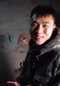 ​抖音条件有限是什么梗