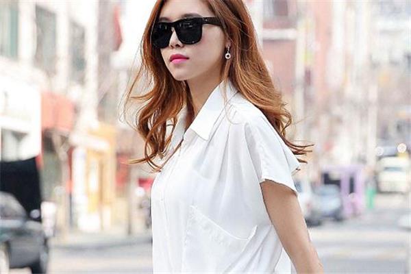 白色衣服沾上血迹怎么洗 白色衣服上的血迹怎么去除