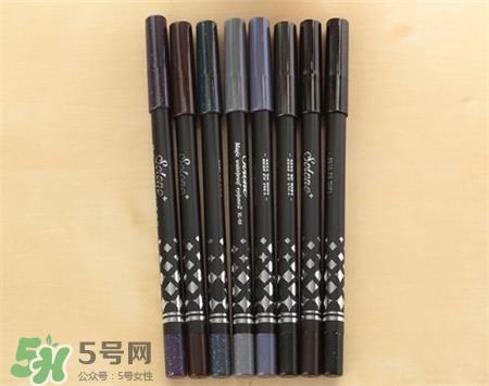 眼线胶笔和眼线笔哪个好用?眼线胶笔和眼线笔的区别
