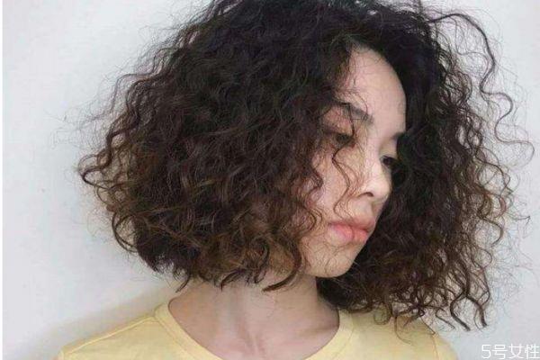 羊毛卷烫完第二天能洗吗 羊毛卷烫过几天可以洗