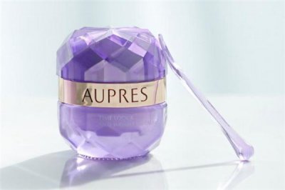 ​欧珀莱小紫钻眼霜成分 欧珀莱小紫钻眼霜孕妇能用吗