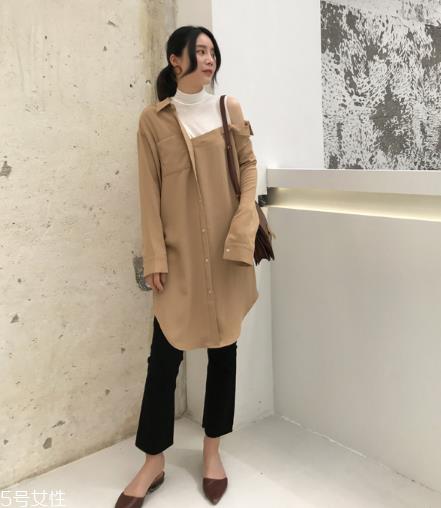 喇叭裤怎么搭配显腿长？喇叭裤怎么穿显高？
