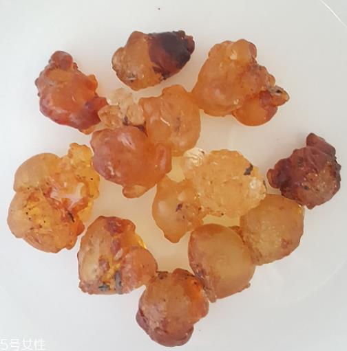 桃胶能生吃吗？生吃桃胶可以吗？