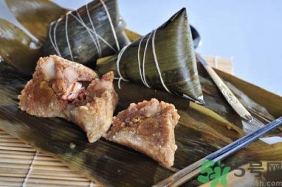​自己包的粽子煮多久熟?自己包的粽子要煮多久?