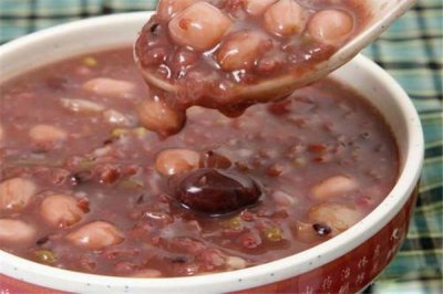 ​八宝粥是垃圾食品吗 八宝粥是属于什么食品