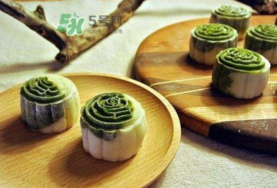 ​冰皮月饼太软怎么办？冰皮月饼皮很硬怎么办？