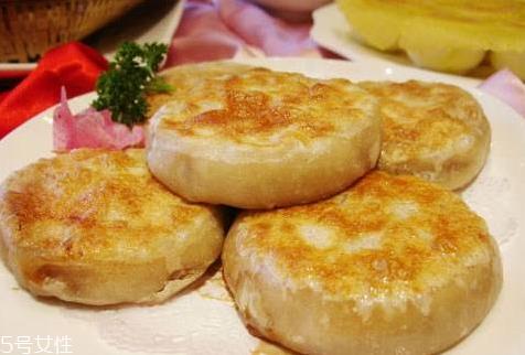 烤箱烤火烧适宜温度是多少 烤箱烤火烧注意事项
