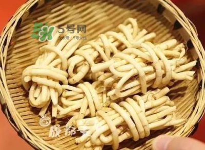 ​折耳根能生吃吗？折耳根生吃还是熟吃好