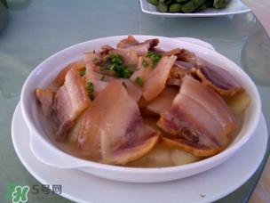 腌肉放什么酒？腌肉为什么要放酒？