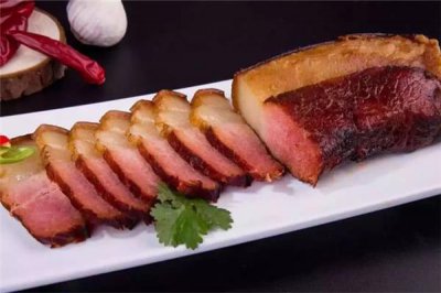 ​腊肉一斤要放多少盐腌制 腊肉腌制盐的比例是多少