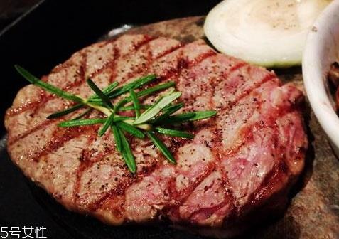 菲力牛排是指牛的哪个部位 其实就是牛里脊肉