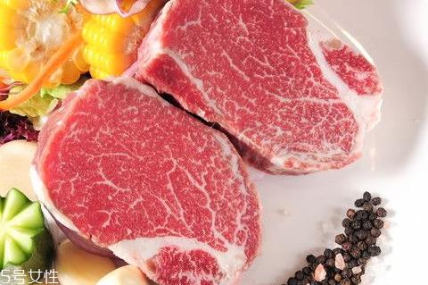 菲力牛排是指牛的哪个部位 其实就是牛里脊肉