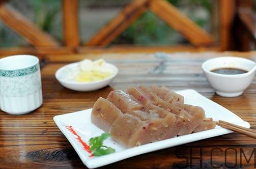 焖子和凉粉的区别 驴肉火烧焖子的做法