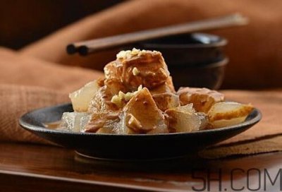 ​焖子和凉粉的区别 驴肉火烧焖子的做法
