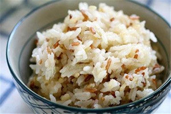 米饭是不是粗粮 米饭是精粮还是粗粮