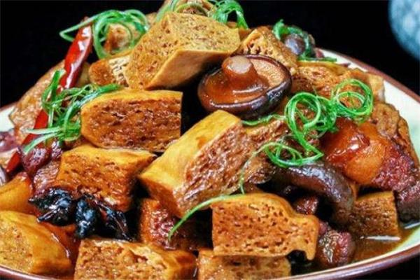 冻豆腐可以炸吗 油炸冻豆腐的做法