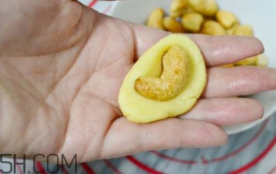 ​腰果是哪里的特产？腰果价格多少钱一斤