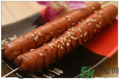 ​吃火腿肠会胖吗?火腿肠的热量高吗?