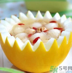 ​甜瓜煮银耳汤能降火吗？甜瓜能和银耳一起煮吗？