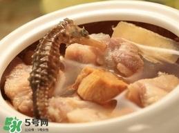 鳄鱼肉炖汤要去皮吗？鳄鱼肉煲汤新鲜的好还是干的好