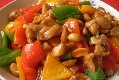 ​宫保鸡丁用的什么材料?宫保鸡丁用的什么调料?