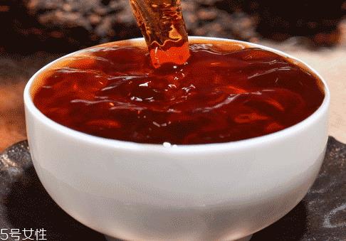 普洱茶茶饼怎么弄开 教你两招小技巧