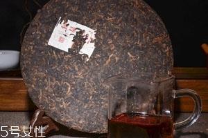 普洱茶茶饼怎么弄开 教你两招小技巧