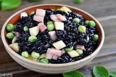 ​什么是乌米饭呢 乌米饭有什么作用呢