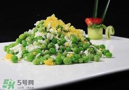 豌豆能和韭菜一起吃吗？豌豆和韭菜可以吃吗？