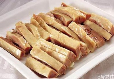 ​盐水鸭臭味正常吗 为什么盐水鸭发臭