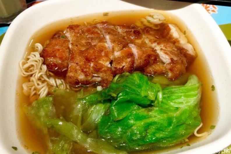 车仔面可以用热水泡吗 车仔面吃多了有什么危害