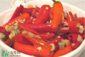 腌辣椒怎么保存时间长？腌辣椒可以放冰箱吗？