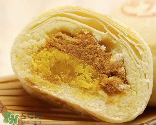 蛋黄酥可以不用猪油吗？蛋黄酥用什么油好？