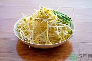 豆芽可以生吃吗？豆芽炒粉条的家常做法