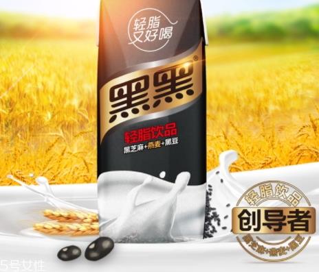 黑黑乳多少钱一瓶？轻脂喝出来