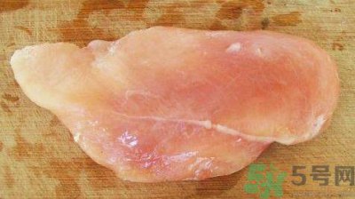 ​鸡胸肉吃了会胖吗？鸡胸肉可以减肥吗？