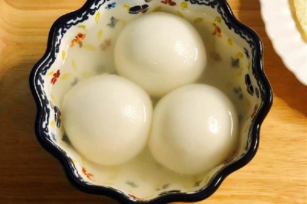 汤圆要解冻吗 汤圆不解冻可以煮吗