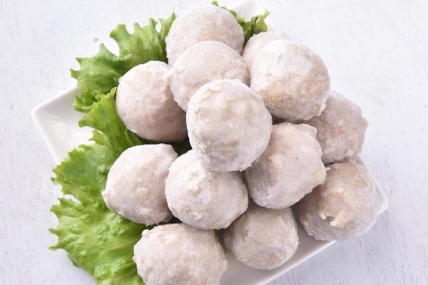 鱼丸为什么越煮越大 这是正常的