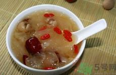 银耳可以和什么一起煮?银耳和什么一起煮汤好?