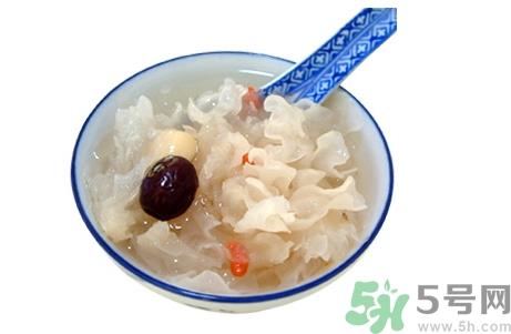 银耳可以和什么一起煮?银耳和什么一起煮汤好?