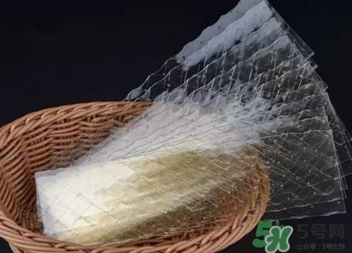 吉利丁片用冷水泡多久？吉利丁片做果冻的比例