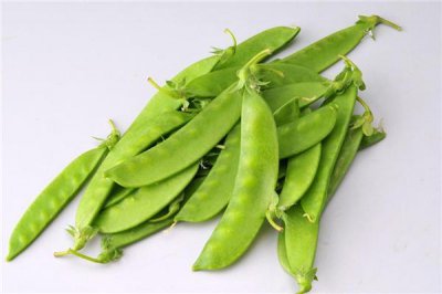 ​荷兰豆炒腊肠的做法 经典家常菜